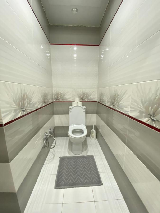 Two Bedroom Large Apartment In Chişinău Extérieur photo
