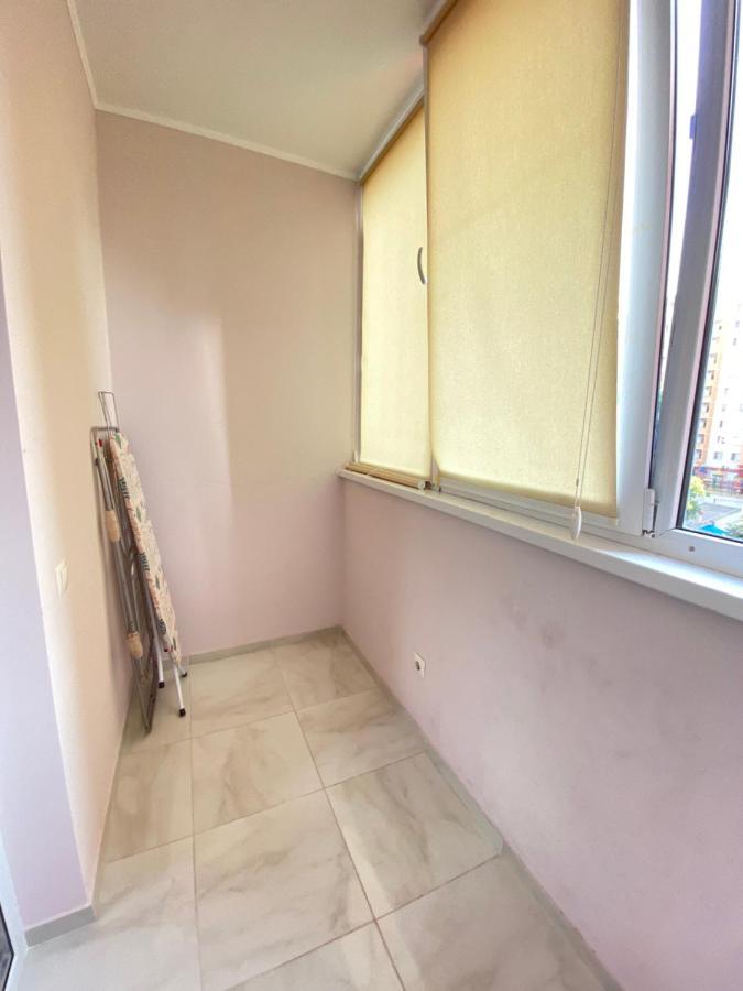 Two Bedroom Large Apartment In Chişinău Extérieur photo