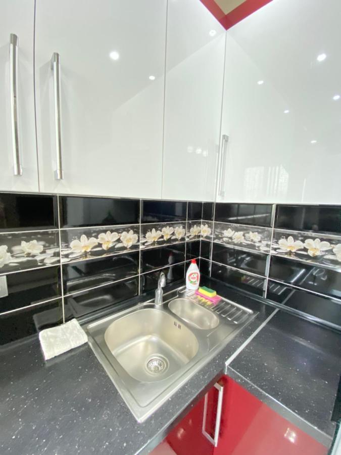 Two Bedroom Large Apartment In Chişinău Extérieur photo